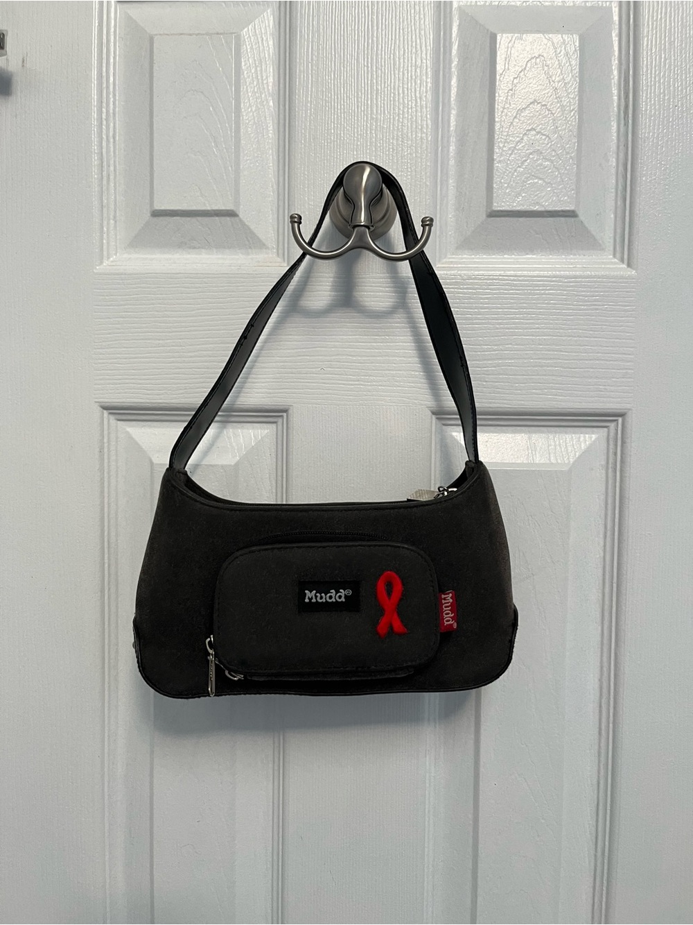 Y2K Vintage Mudd Small Gray Black handbag purse 90s Zip Red Ribbon